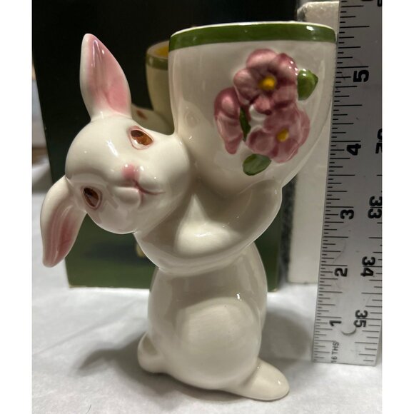 Vtg Avon Sunny Bunny Ceramic Candle Holder Floral Medley Scent Candle 1981 - Picture 5 of 8